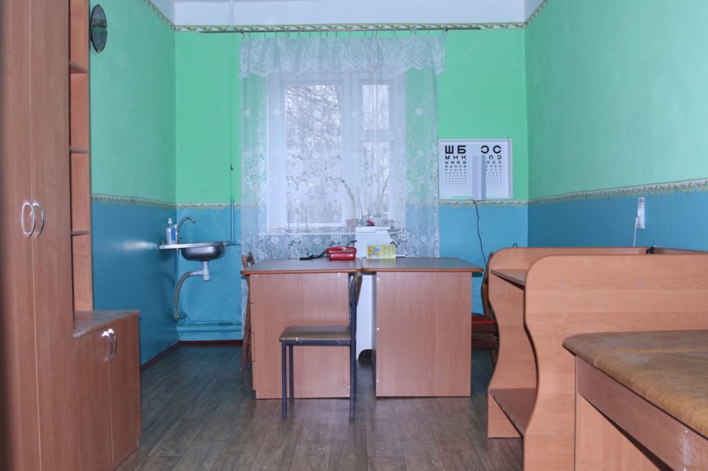 Покращується оснащення амбулаторій сімейної медицини медичними приладами та новими меблями